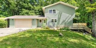 4 bedroom 3.5 bath Gallery 1