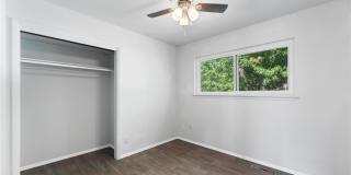 3712 Windsor Avenue Gallery 2