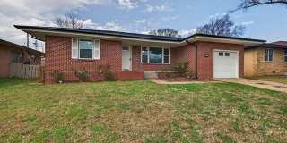 319 SE Waverly Avenue Gallery 1