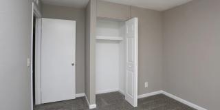 Broadmoor Apartments at West Columbia Gallery 28