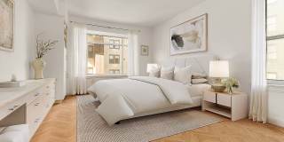150 Central Park S # 906 Gallery 6