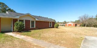 2501 Riverchase Crossing Northeast - 2503 Gallery 1