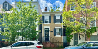 Glamorous Georgetown 2 Bedroom 1 Bath Historic Row Home with Patio -East Village Glamorous Georgetown 2 Bedroom 1 Bath Historic Row Home with Patio -East Village Gallery 1