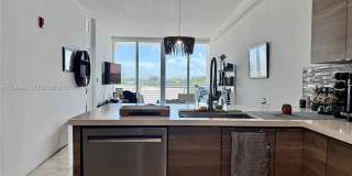 6580 Indian Creek Drive Gallery 9