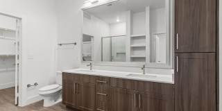 Ovation at Galatyn Park Gallery 23