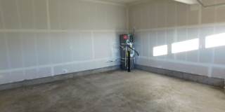 4Bd/2.5 Ba Two Story Home - Available to View! Gallery 38