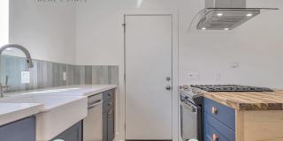 4207 Portola Dr Gallery 1