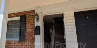 1215 Green Oaks Ln. Gallery 2