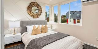 New Ballard Townhome Gallery 12