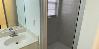 703 NE 195th St Gallery 11