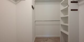 243 Huntley Ave Gallery 10