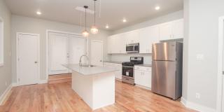 Large Point Breeze Home Gallery 1