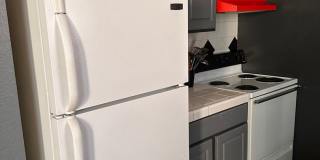 Charming 1BR Townhome in Capitol Hill Gallery 8