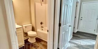 724C Liberty St. Gallery 9