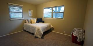 4 Bedroom 2 Bathroom FULLY FURNISHED Home with Fenced in Backyard and 2 Car Garage- UTILITIES INCLUDED 4 Bedroom 2 Bathroom FULLY FURNISHED Home with Fenced in Backyard and 2 Car Garage- UTILITIES INCLUDED Gallery 13