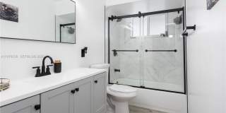 5640 Hayes Street 5640, Hollywood, FL 33021 Gallery 24