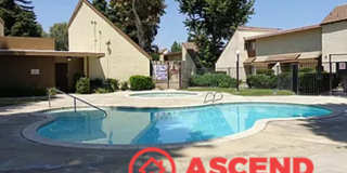 Quaint 3 Bedroom Home Near Stockdale Hwy. & New Stine Rd. Gallery 5