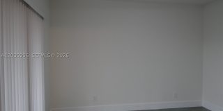 5980 SW 40th Ave Gallery 22