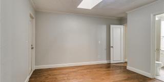 6233 Diane Drive Gallery 29