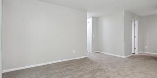Hunter's Pond Apartments Gallery 28
