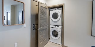 Bayswater Gallery 67