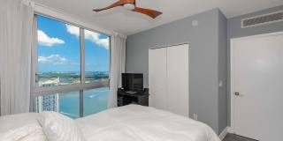 465 Brickell Avenue Gallery 16