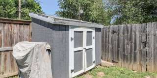Updated 2BR Townhome | Bates-Hendricks | Steps to Fountain Square Gallery 42