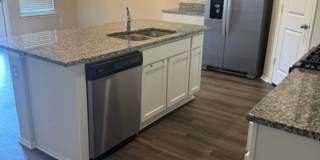 4 Bedroom 2 Bath Gallery 17