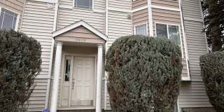 3 bed, 3.5 bath townhome - Rd 68 Gallery 1