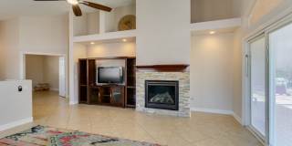 IMMACULATE & IMMEDIATE OCCUPANCY 3BEDROOM GREEN VALLEY BEAUTY! Gallery 18