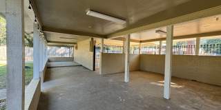 Large lot in Southern Hills.... Gallery 15