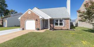 Contemporary 5BR/3BA Single Family Home with Attached Garage situated in beautiful Glenwood! Gallery 1