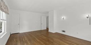 1940 Riverside Dr Gallery 15