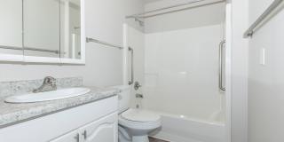 Senior Housing - Clear Creek Commons Apartments Gallery 15