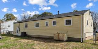 Spacious 3 bedroom home in Denbigh Gallery 21