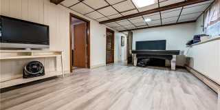 130 Smart Street Gallery 18