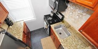 906 S WASHINGTON Street Gallery 6