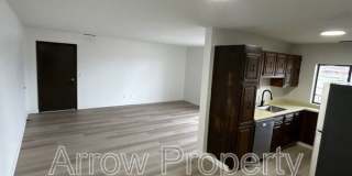 201 E Arbor-203E Gallery 1