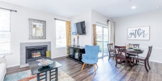 Signature Place Gallery 1