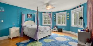 Entire house!!!! Luxury!!! Available September Gallery 17