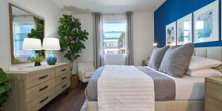 The Willows Gallery 66