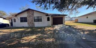 3211 Julia Ct Gallery 1