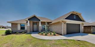 Beautiful 4 Bedroom 2 Bathroom Corner Lot Home in Yukon Schools Beautiful 4 Bedroom 2 Bathroom Corner Lot Home in Yukon Schools Gallery 1