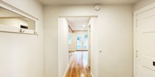 1Bd/1Ba Seattle Duplex Gallery 5