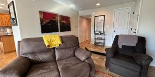 Riverfront 2BR Condo Great Views, Luxury Furnished incl UTILITIES Riverfront 2BR Condo Great Views, Luxury Furnished incl UTILITIES Gallery 11