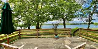 1875 Bayview Avenue Gallery 12