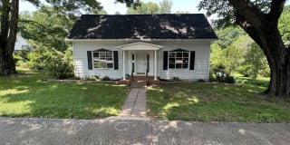 1107 Trogdon Street Gallery 1