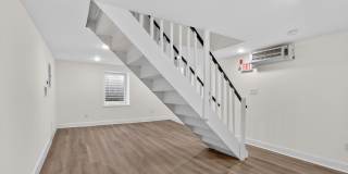 2046 E HUNTINGDON Street Gallery 10