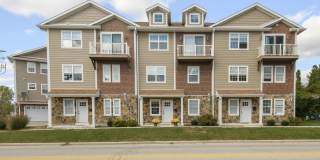 205 Fox St Gallery 1