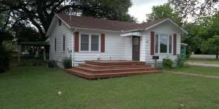 2 BEDROOM, NEAR UMHB Gallery 1